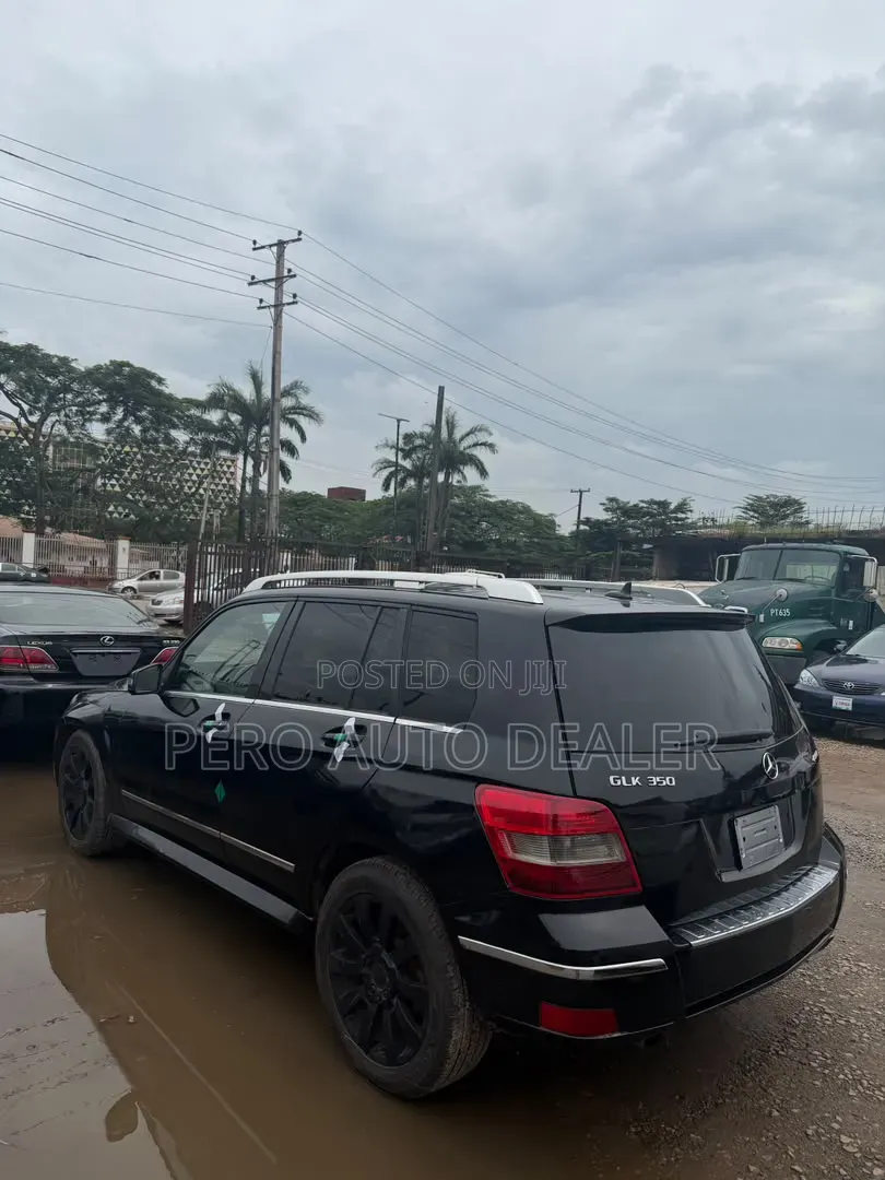 Mercedes-Benz GLK-Class 2011 Black