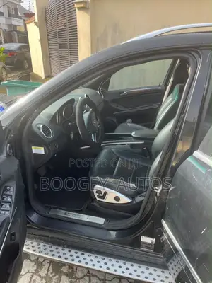 Mercedes-Benz M Class 2009 Black