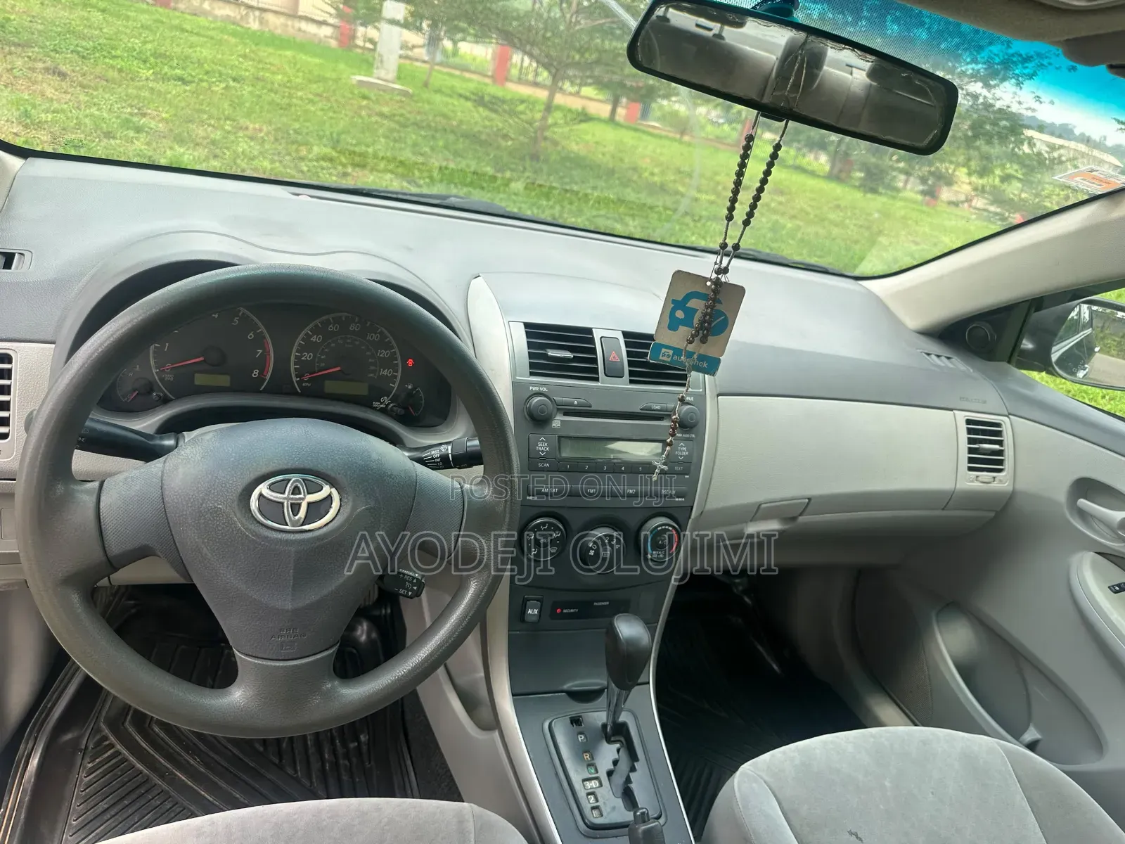 Toyota Corolla 2009 Gray