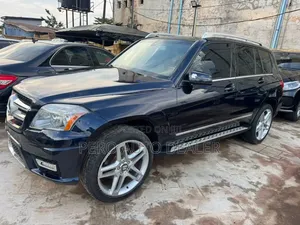 Mercedes-Benz GLK-Class 2011 Blue