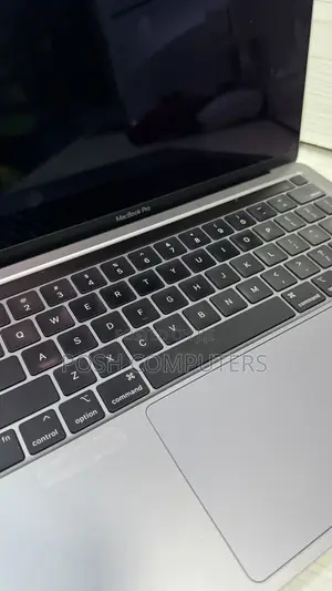 Laptop Apple MacBook Air 2022 M2 16GB Apple M2 SSD 256GB