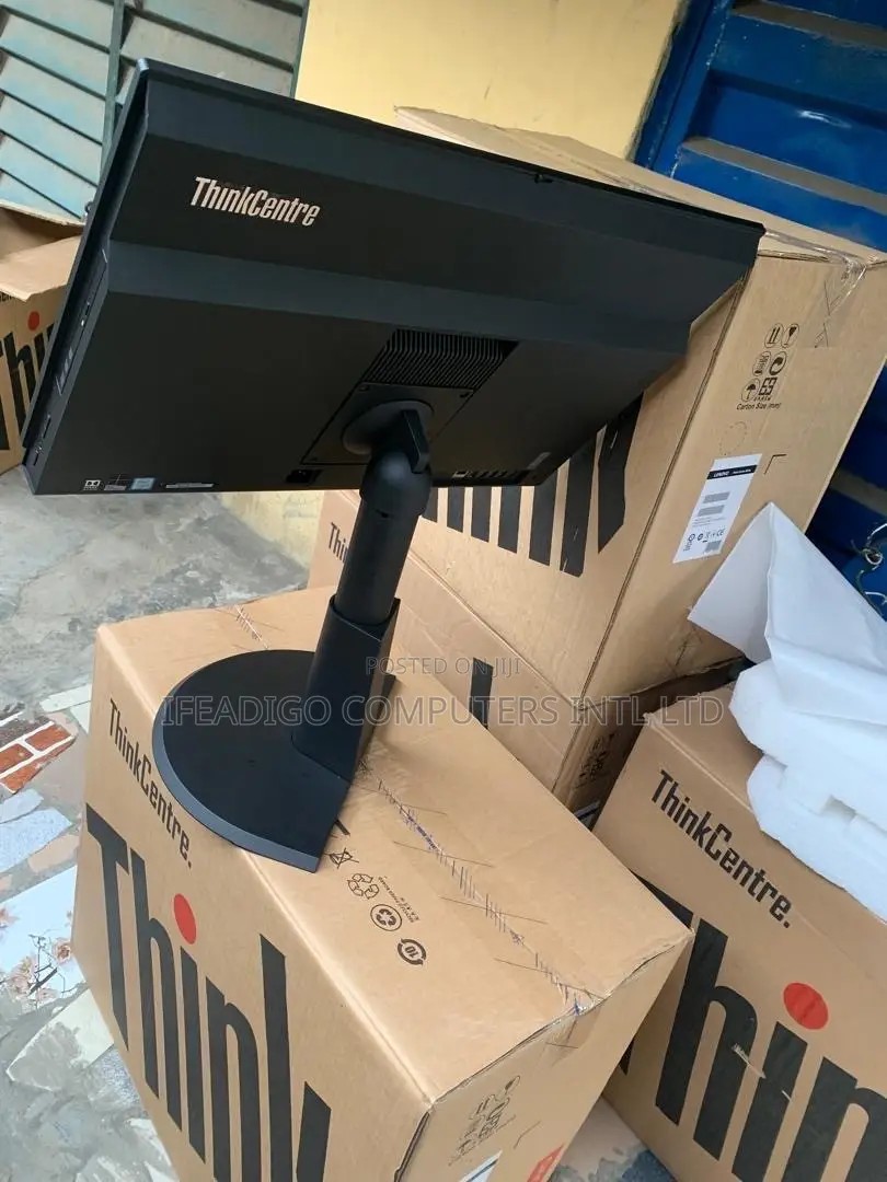 New Lenovo ThinkCentre M810z AIO 8GB Intel Core i5 HDD 500GB