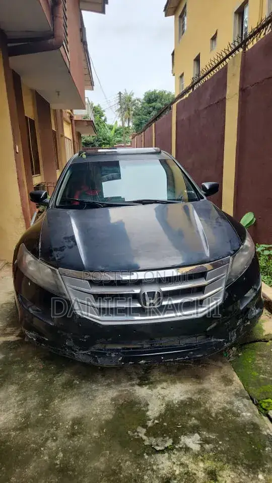 Honda Crosstour 2010 Black