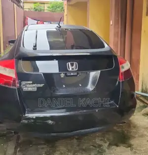 Honda Crosstour 2010 Black