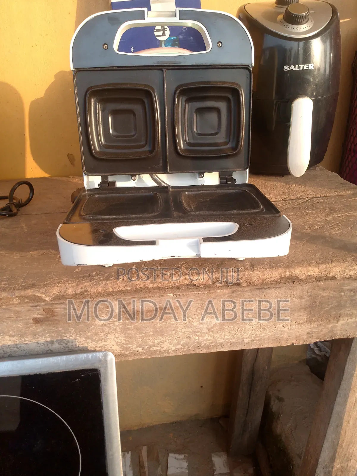 Toaster Machine for Bread
