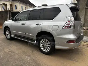 Lexus GX 2015 Silver