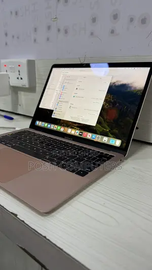 Laptop Apple MacBook Air 2019 16GB Intel Core i5 SSD 256GB