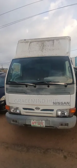 Nissan Cabstar