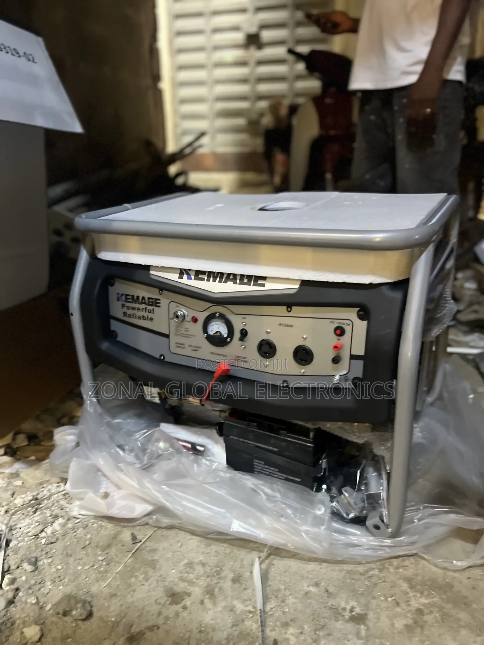 Kemage 14000E2 Petrol Generator 100% Copper Coil
