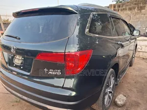 Honda Pilot 2018 Green