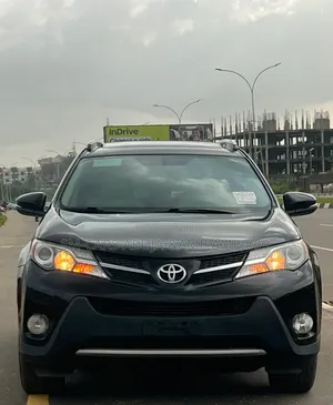 Toyota RAV4 Limited 4dr SUV (2.5L 4cyl 6A) 2015 Black