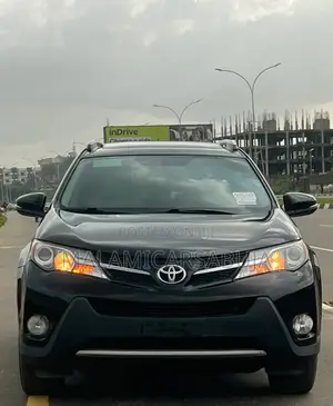 Toyota RAV4 Limited 4dr SUV (2.5L 4cyl 6A) 2015 Black