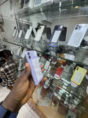 Apple iPhone 11 64 GB Purple