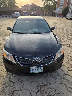 Toyota Camry LE 4dr Sedan (2.5L 4cyl 6A) 2011 Black