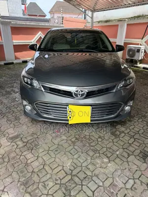 Toyota Avalon Limited 4dr Sedan (3.5L 6cyl 6A) 2015 Green