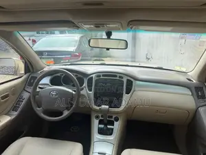 Toyota Highlander 2007 Gold