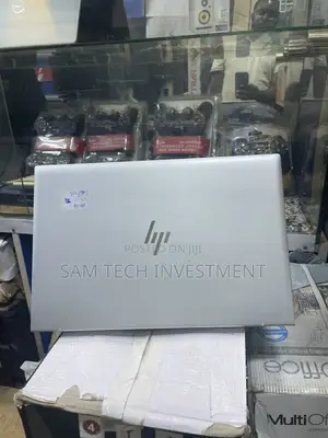 Laptop HP EliteBook 840 G8 8GB Intel Core i7 SSD 256GB