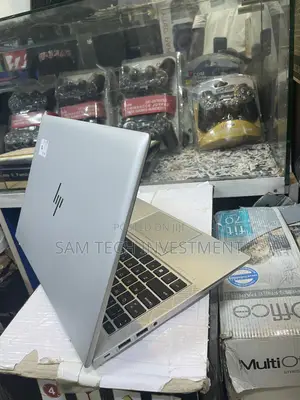 Laptop HP EliteBook 840 G8 8GB Intel Core i7 SSD 256GB