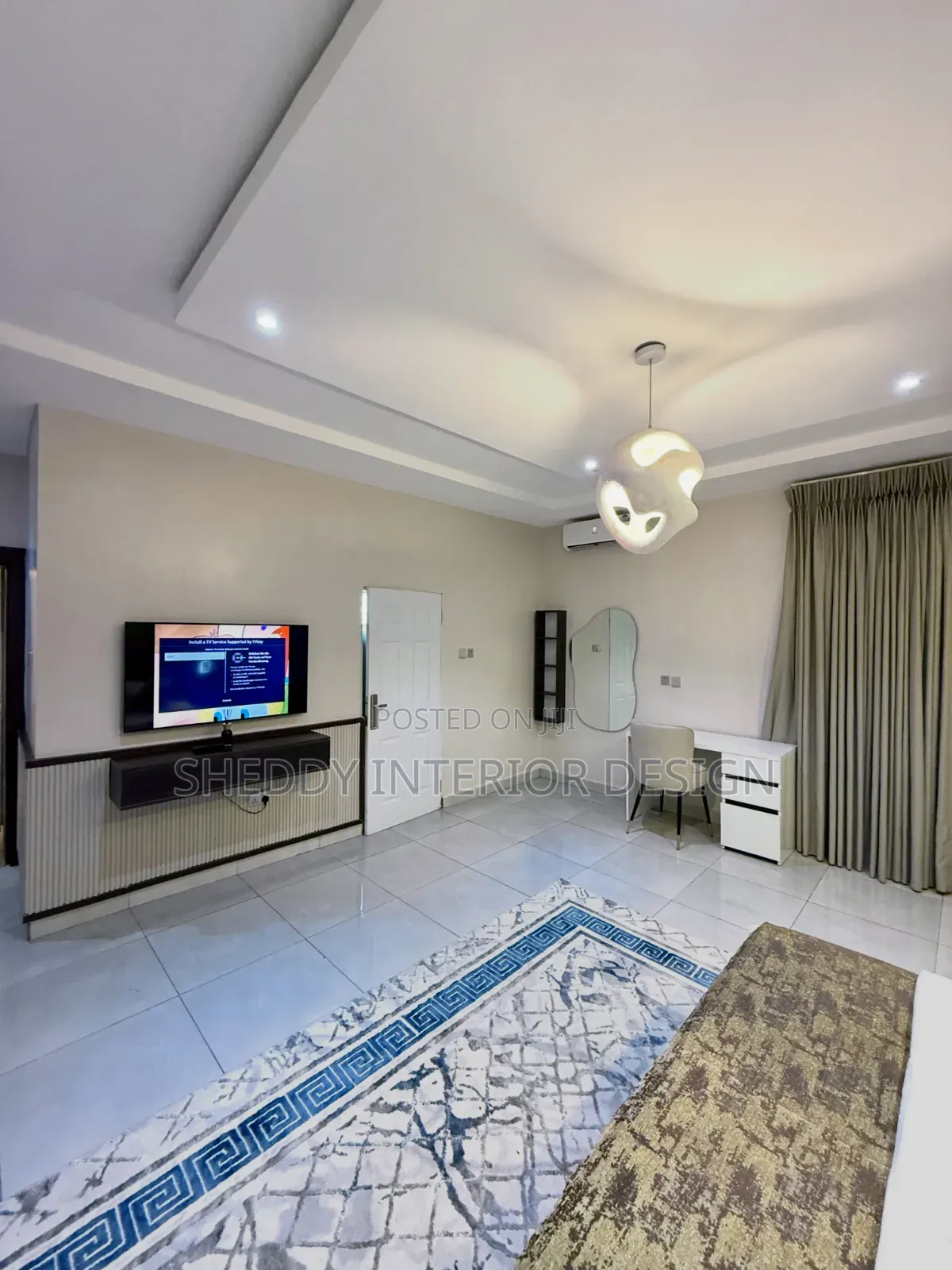Elegant Modern Pop