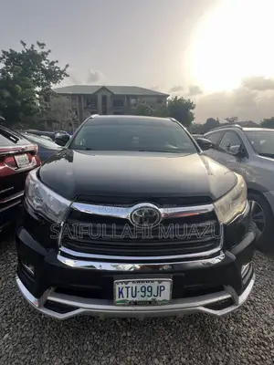 Toyota Highlander Limited 4dr SUV (3.5L 6cyl 6A) 2015 Black