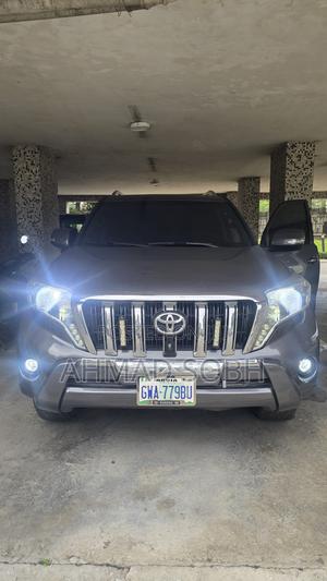 Toyota Land Cruiser Prado 2015 Gray
