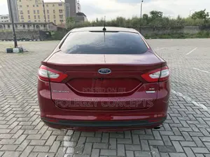 Ford Fusion 2016 Red