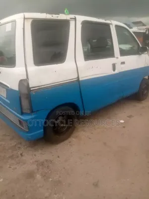 Daihatsu Hijet 2000