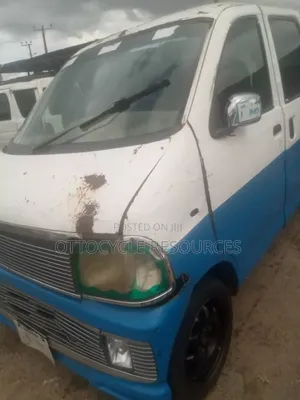 Daihatsu Hijet 2000