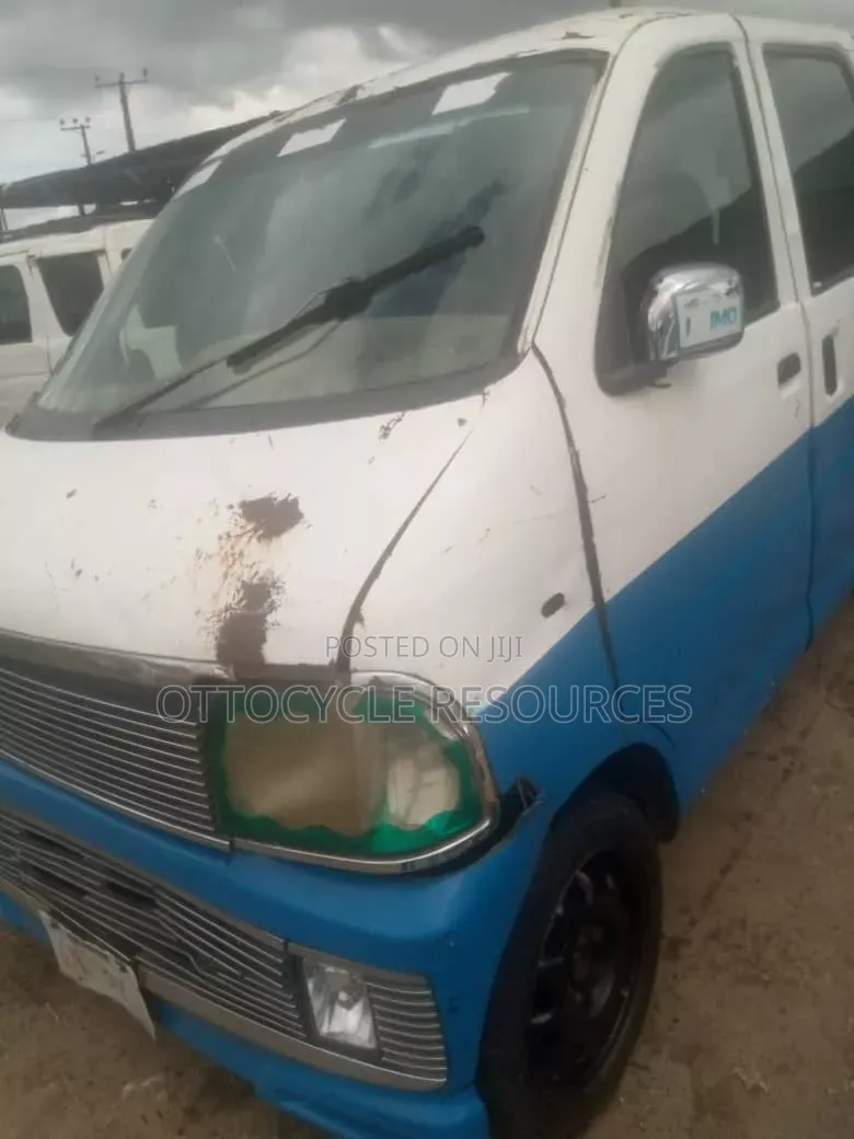Daihatsu Hijet 2000