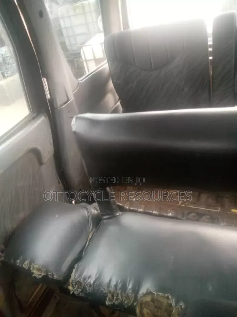 Daihatsu Hijet 2000