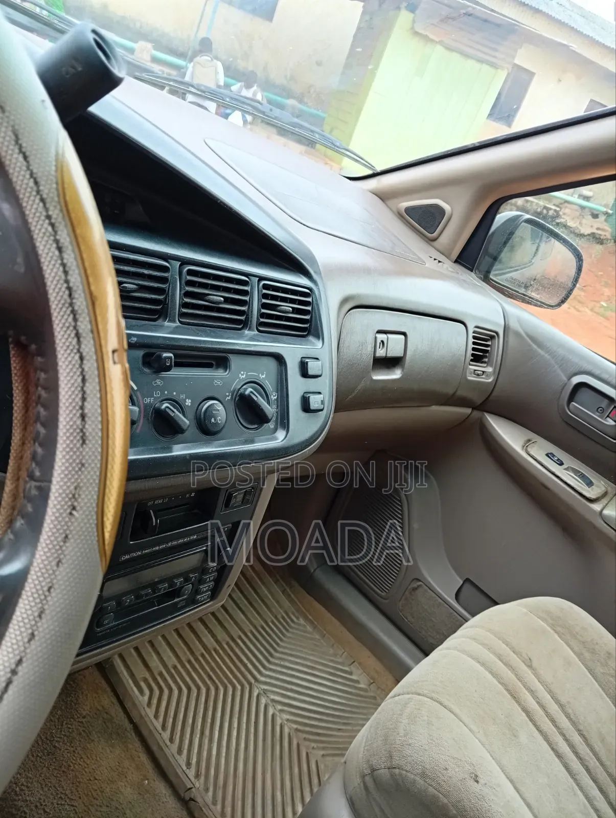Toyota Sienna 2000 Green