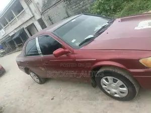 Toyota Camry 2001 Red