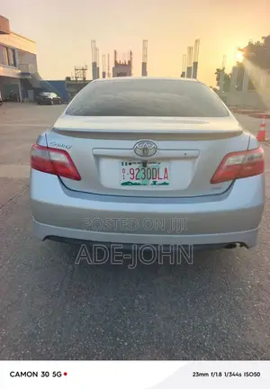 Toyota Camry SE 4dr Sedan (2.4L 4cyl 5A) 2009 Silver