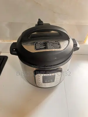 INSTANT POT DUO 5.7L Electric Multi Cooker ( 7 in 1 )