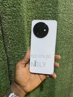 Itel S24 128 GB White