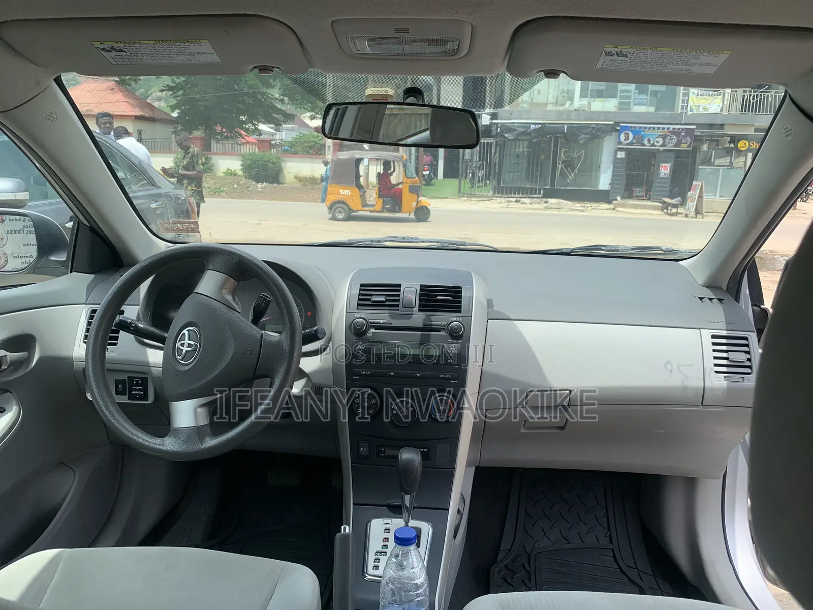 Toyota Corolla 2009 Silver