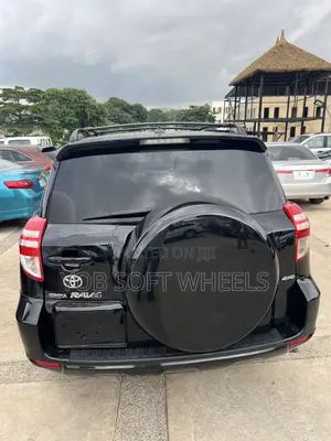 Toyota RAV4 2011 Black