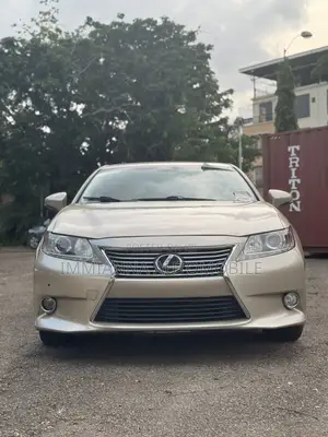 Lexus ES 350 FWD 2017 Gold