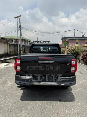 New Toyota Hilux 2026 Black