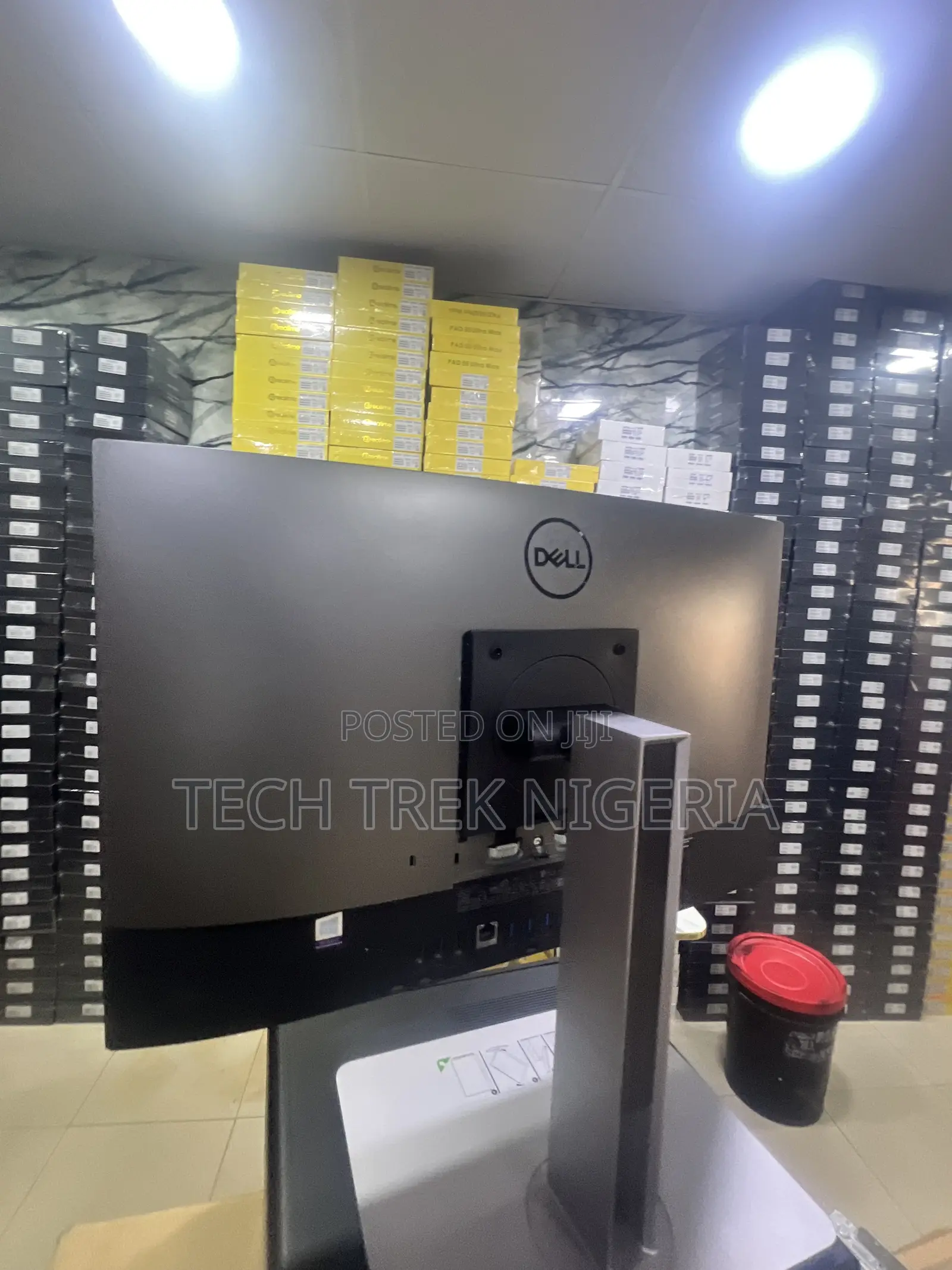 New Desktop Computer Dell OptiPlex 7460 16GB Intel Core i5 SSD 512GB