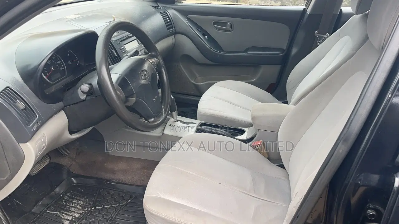 Hyundai Elantra 1.6 Automatic 2009 Black