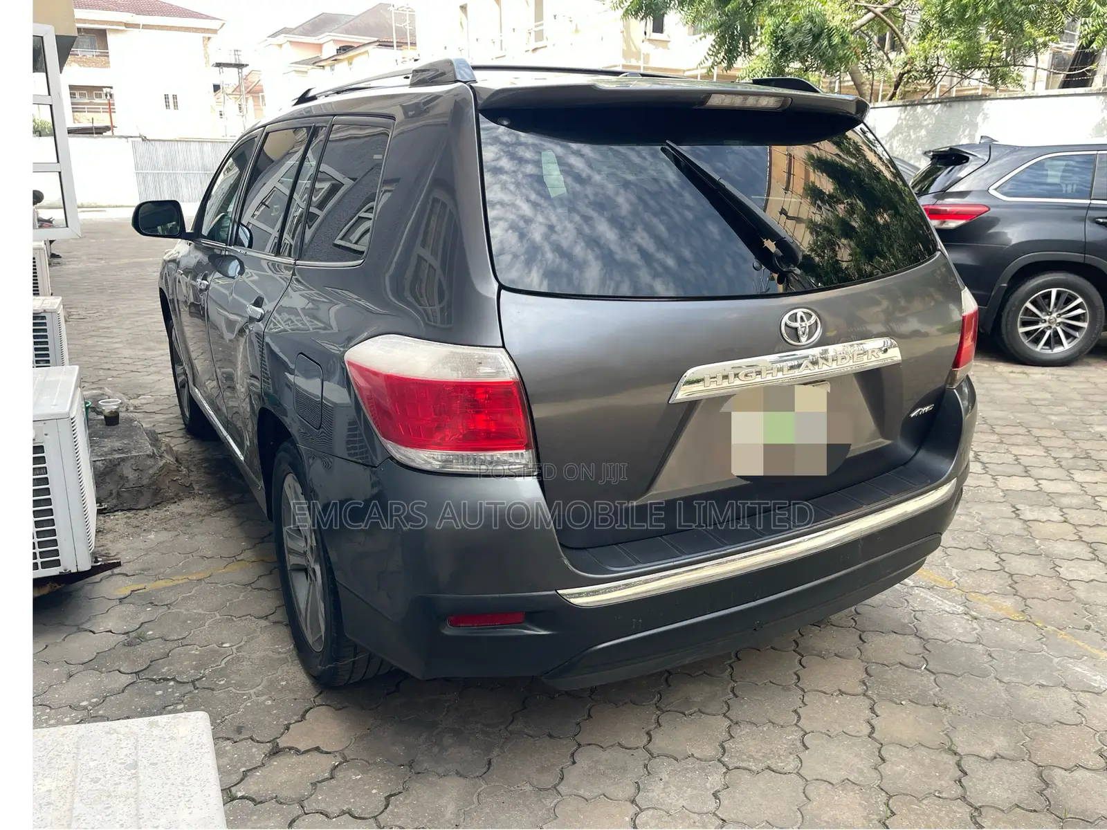 Toyota Highlander Limited 2011 Red