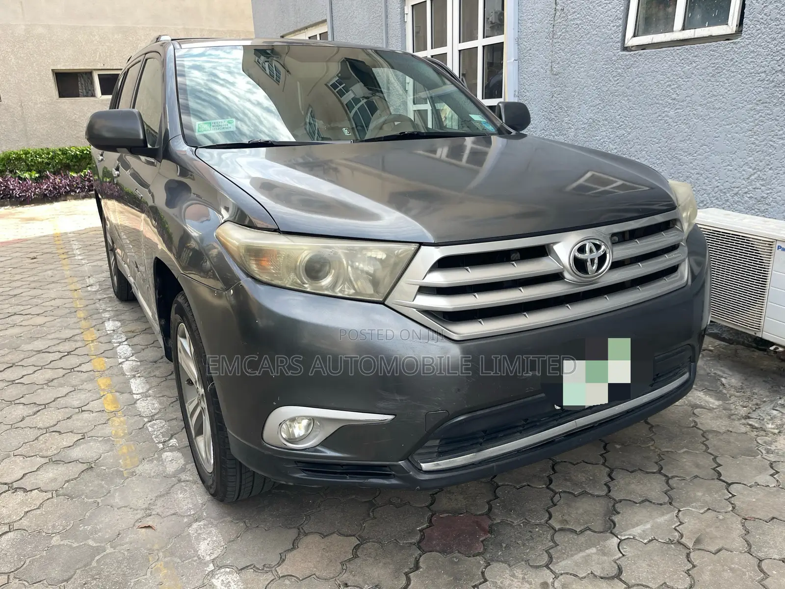 Toyota Highlander Limited 2011 Red