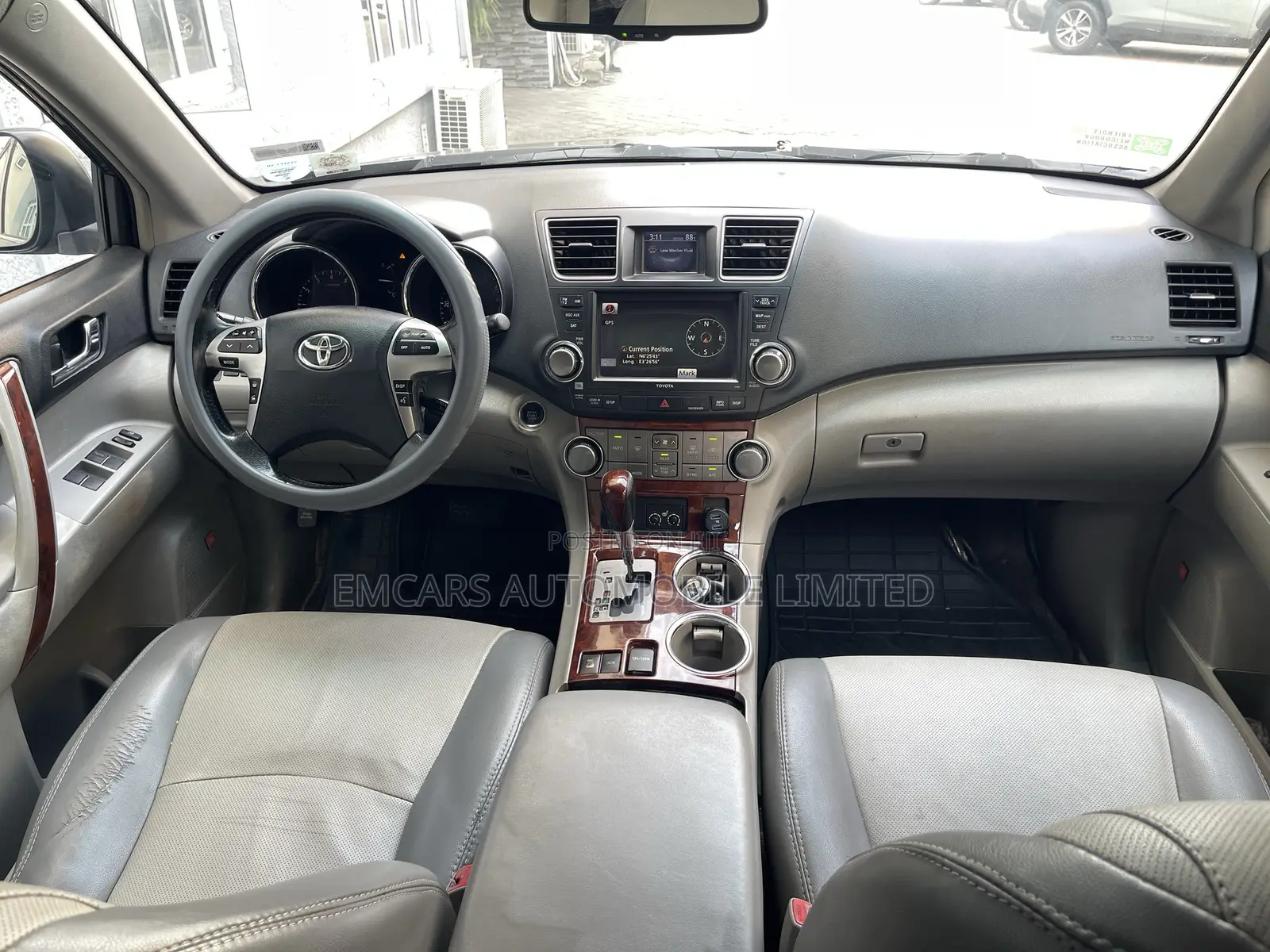 Toyota Highlander Limited 2011 Red