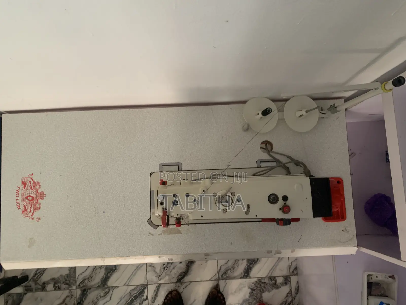 Two Lions Direct Drive Sewing Machine