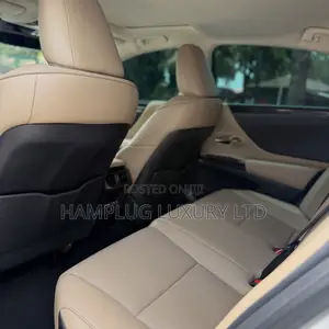 Lexus ES 2020 White