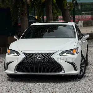 Lexus ES 2020 White
