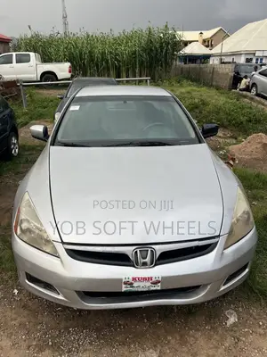 Honda Accord 2007 Silver