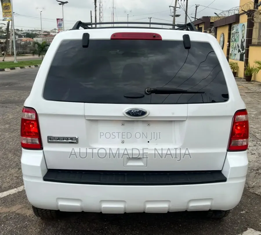 Ford Escape XLS 2012 White