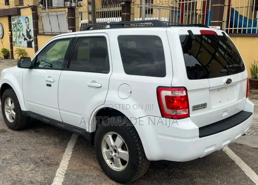 Ford Escape XLS 2012 White